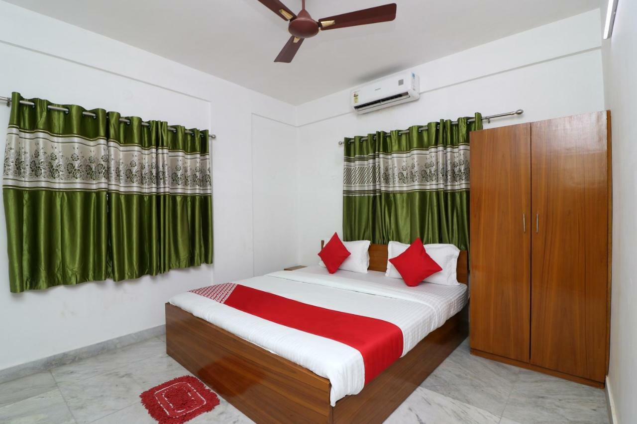 Oyo 30269 Amar Raj Inn Kolkata Exterior photo